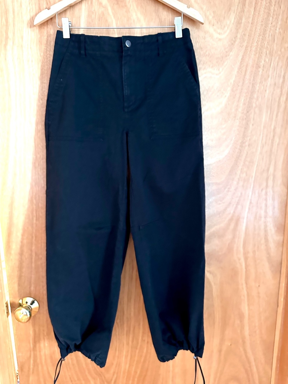 Banana Republic, size M, Classic High Waist Chino with Drawstring hem Black